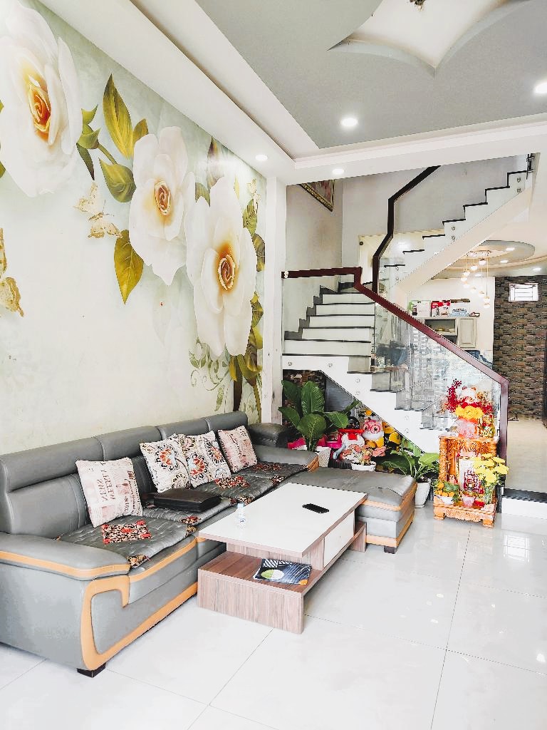 Nhà hẻm
